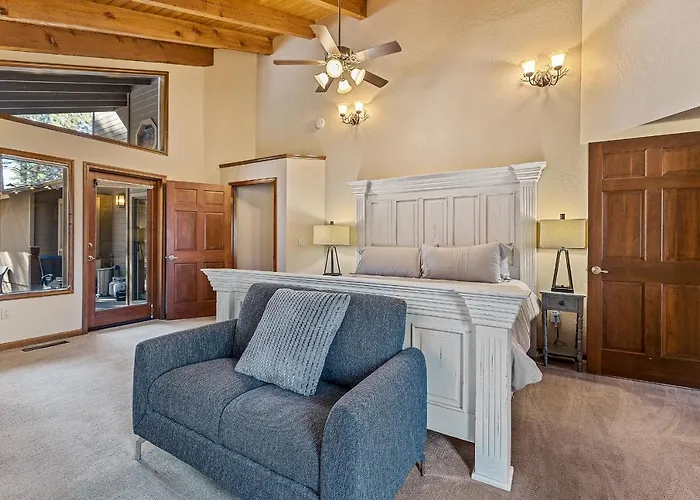Sensational Burning Tree 4 Bed 3 Bath Retreat In The Country Club Сasa de vacaciones